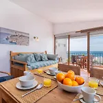 H&h Seaview Apartamento Luz
